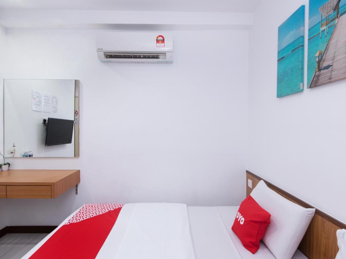 Oyo 89345 Api-Api Gh Hotel Кота Кинабалу Екстериор снимка