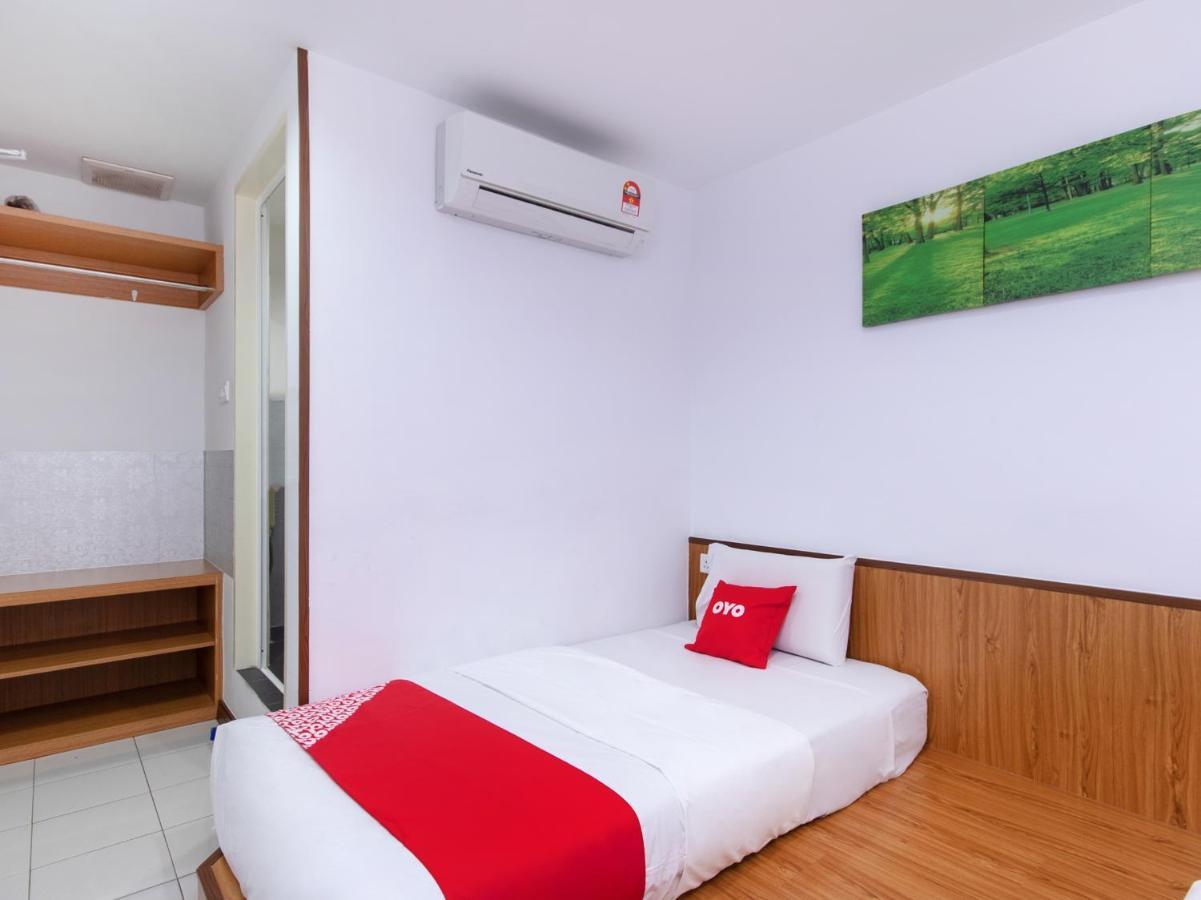 Oyo 89345 Api-Api Gh Hotel Кота Кинабалу Екстериор снимка
